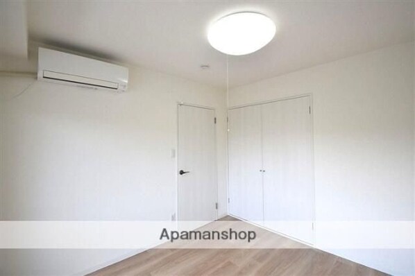 ウィステリアマンションの物件内観写真